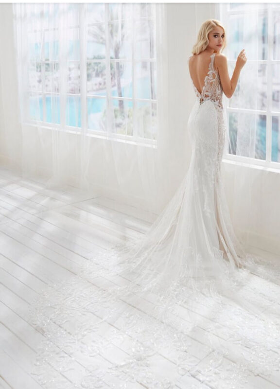 Boss Hochzeitshaus Winsen Luhe Meerjunfgrau Randy Fenoli Bowie Hamburg Brautkleid Tattoospitze Bremen Stade 2 p.jpg