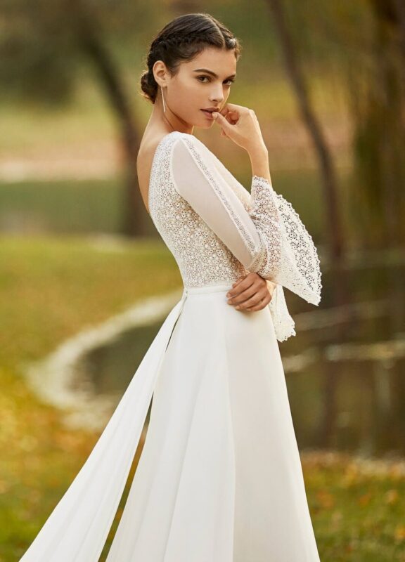 Boss Hochzeithaus Winsen Luhe Brautkleider Bremen Hamburg Lueneburg Alma Novias Okondo Niedersachsen 1.jpg