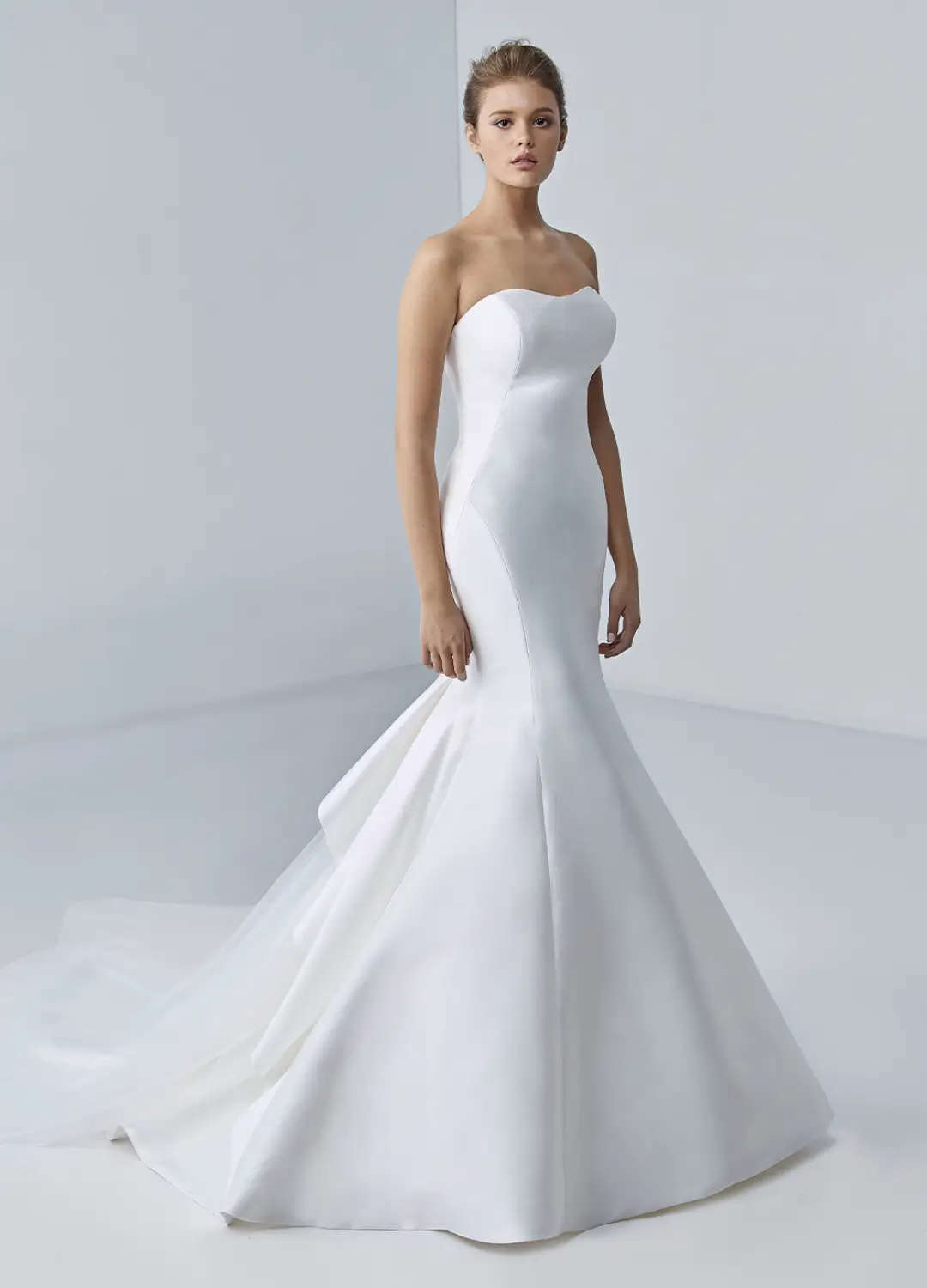 Boss Hochzeithaus Winsen Luhe Brautkleider Bremen Hamburg Lueneburg Hannover Luebeck Harburg Enzoani Blue Adeline Niedersachsen 2.webp