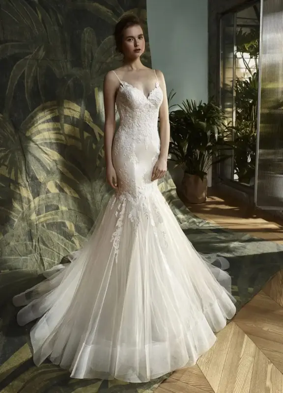 Boss Hochzeithaus Winsen Luhe Brautkleider Bremen Hamburg Lueneburg Hannover Luebeck Harburg Enzoani Katniss Niedersachsen 2.webp