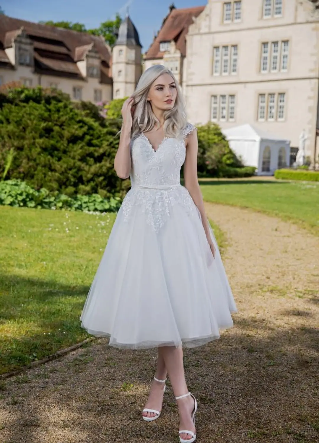 Boss Hochzeithaus Winsen Luhe Brautkleider Bremen Hamburg Lueneburg Hannover Stade Luebeck Buxtehude AnnAngelex B2060 Brautkleider Niedersachsen 1.webp