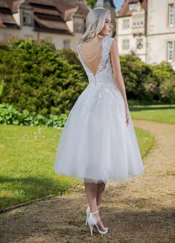 Boss Hochzeithaus Winsen Luhe Brautkleider Bremen Hamburg Lueneburg Hannover Stade Luebeck Buxtehude AnnAngelex B2060 Brautkleider Niedersachsen 3.webp