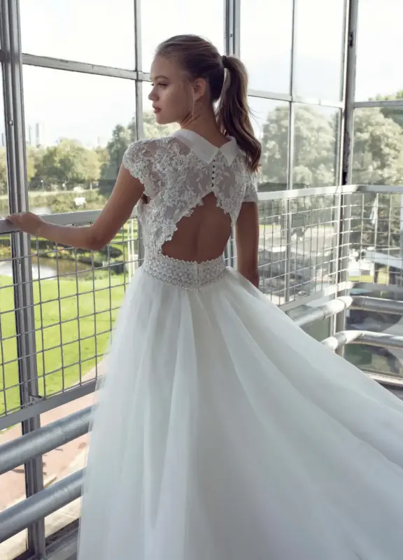 Boss Hochzeithaus Winsen Luhe Brautkleider Bremen Hamburg Lueneburg Hannover Stade Luebeck Buxtehude LePapillion moderne Brautkleider Layla Niedersachsen 4.webp