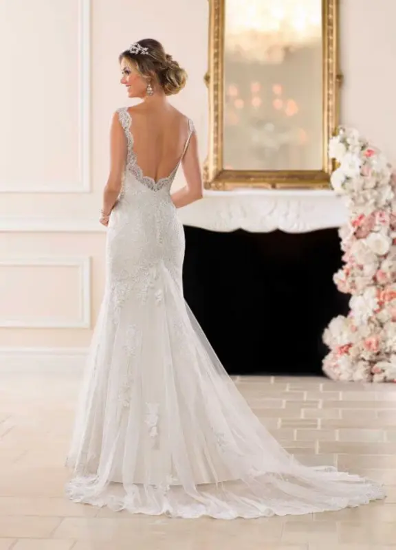 Boss Hochzeithaus Winsen Luhe Brautkleider Bremen Hamburg Lüneburg Hannover Stade Lübeck Buxtehude moderne Brautkleider Niedersachsen Stella York 6695 (3)