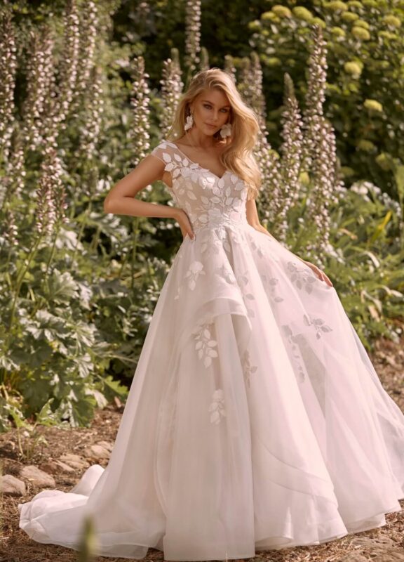 Boss Hochzeithaus Winsen Luhe Brautkleider Bremen Hamburg Lueneburg Madi Lane Cassia Niedersachsen 5.jpg