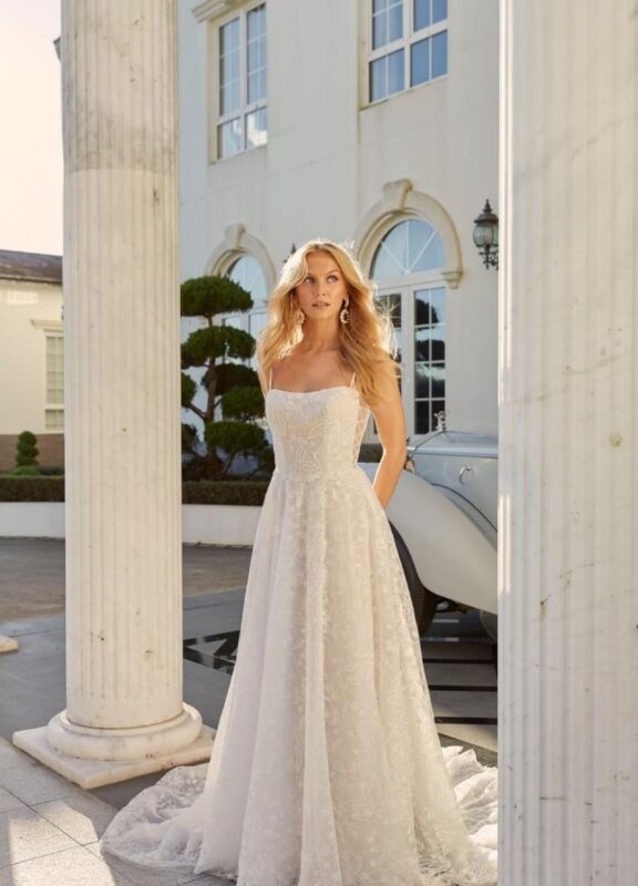 Boss Hochzeithaus Winsen Luhe Brautkleider Bremen Hamburg Lueneburg Madi Lane Danica Niedersachsen 1.jpg